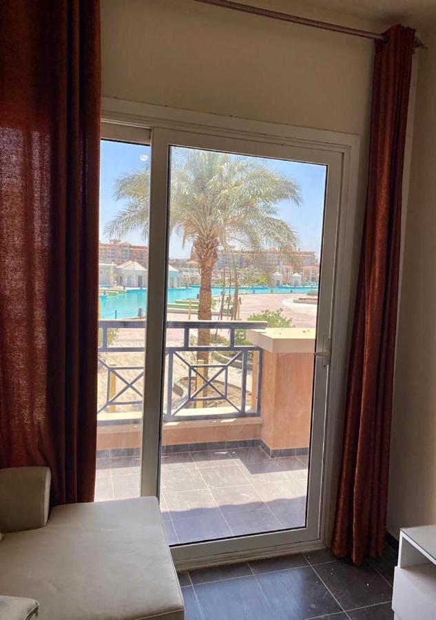 Fully Equipped Apartments Pool & Mountains View In Porto Sharm Resort Bagian luar foto