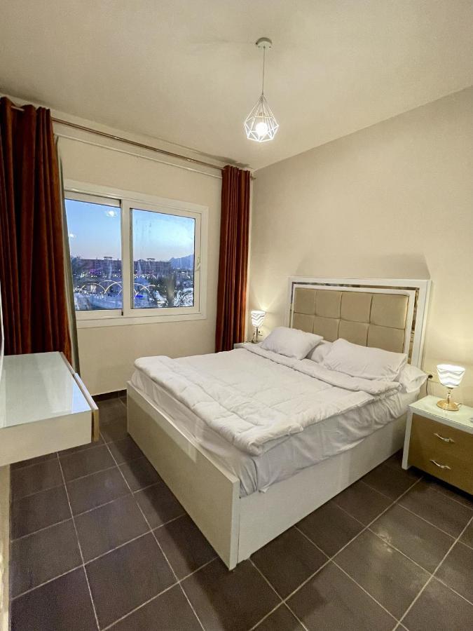 Fully Equipped Apartments Pool & Mountains View In Porto Sharm Resort Bagian luar foto
